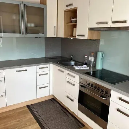 Garden View דירה